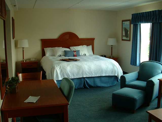 Hampton Inn Морхед Сити Стая снимка